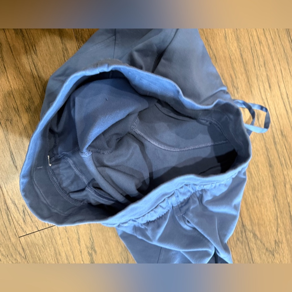 Lululemon Inner Glow High Rise Shorts - Picture 5 of 7
